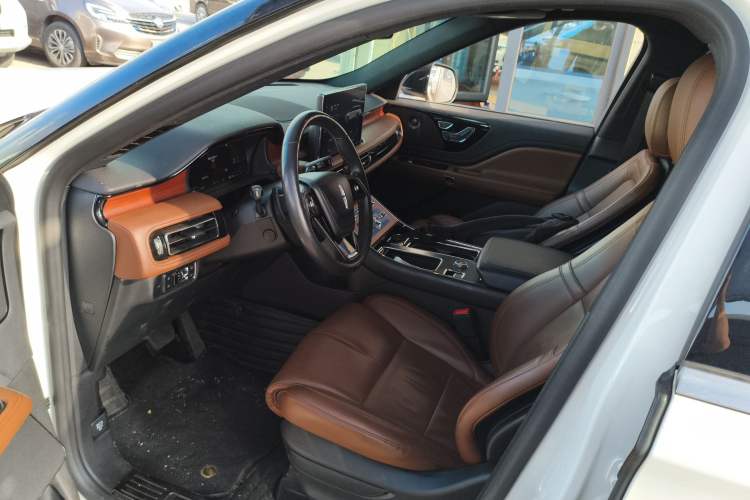 Used Lincoln Aviator 2021 3.0T V6 Four-Wheel Drive Zunya Edition Driver Seat