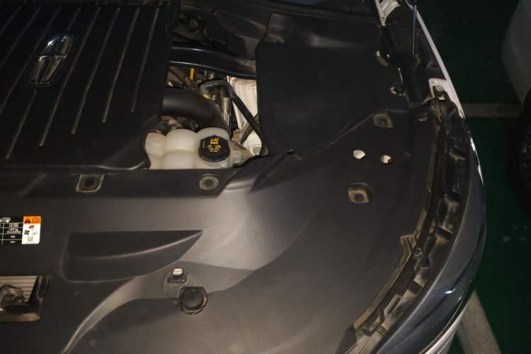 Used Lincoln Aviator 2021 3.0T V6 Four-Wheel Drive Luxury Edition Engine Bay Left