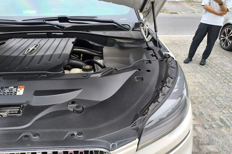 Used Lincoln Aviator 2021 3.0T V6 Four-Wheel Drive Zunya Edition Engine Bay Left