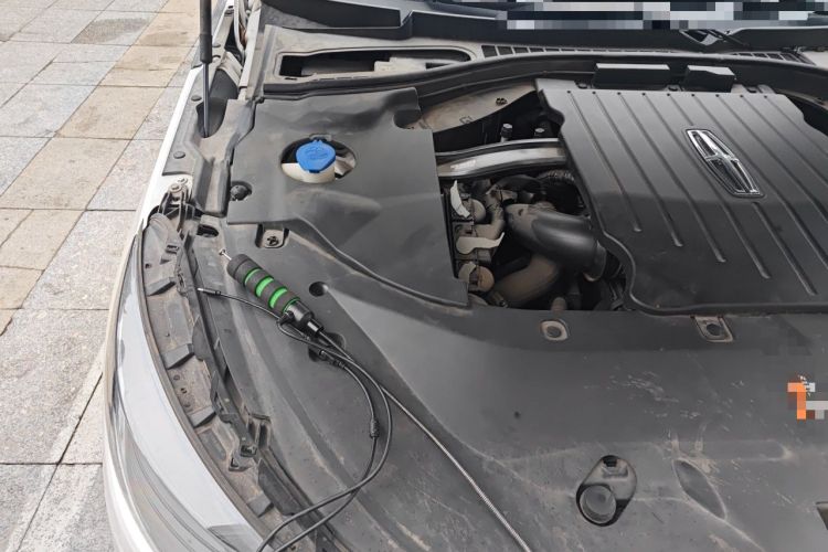 Used Lincoln Aviator 2021 3.0T V6 Four-Wheel Drive Luxury Edition Engine Bay Right