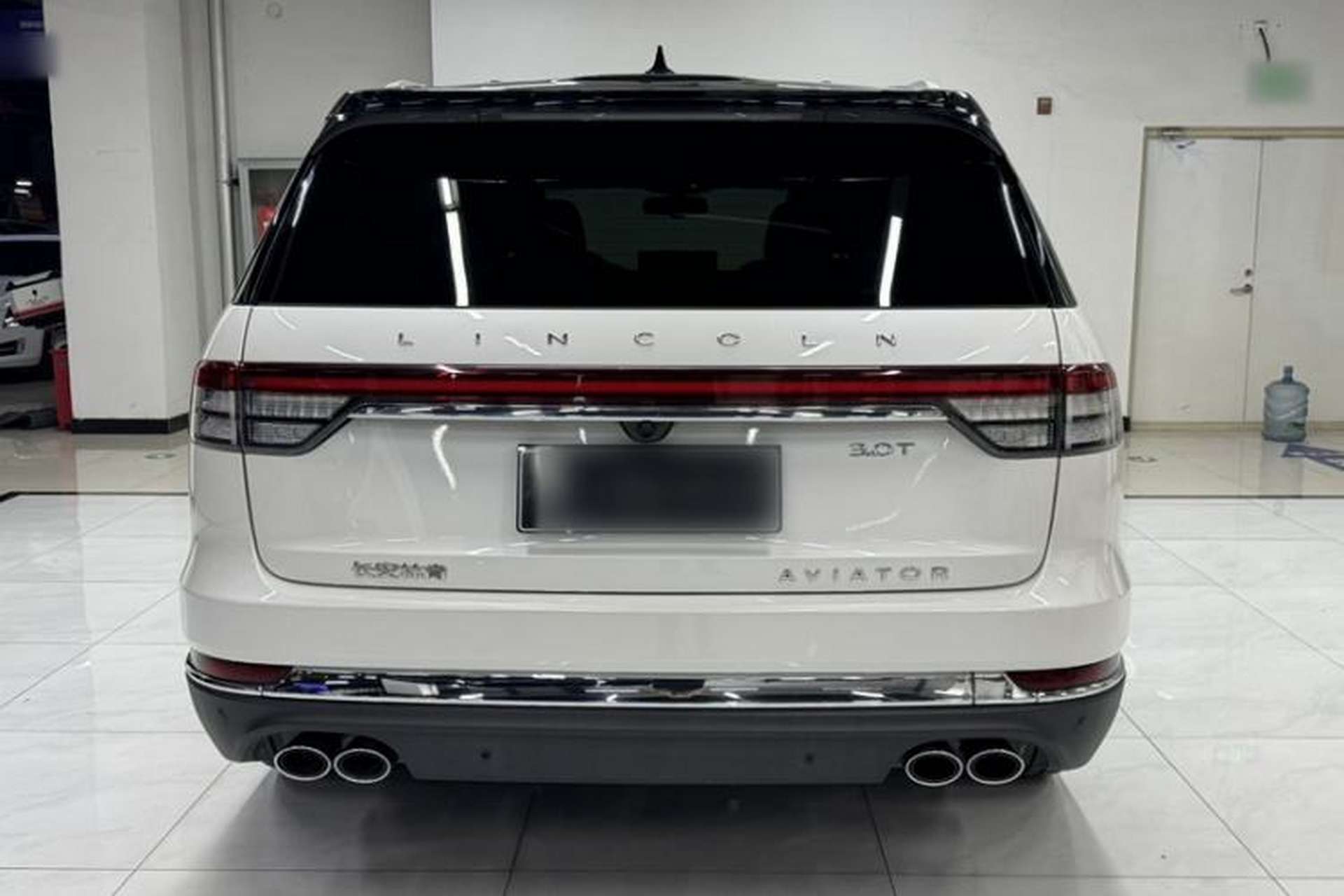 Used Lincoln Aviator 2021 3.0T V6 All-Wheel-Drive Executive Edition Exterior 6