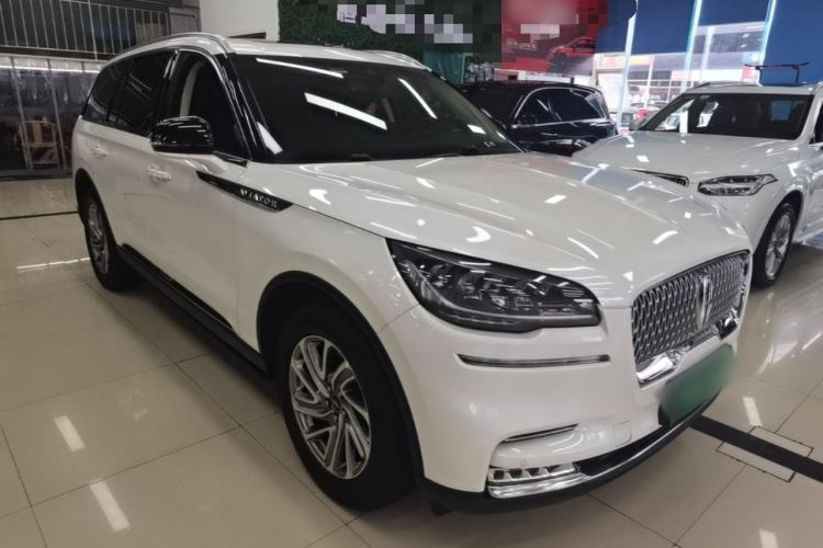 Used Lincoln Aviator 2021 3.0T V6 Four-Wheel Drive Luxury Edition Front Right 45 Deg