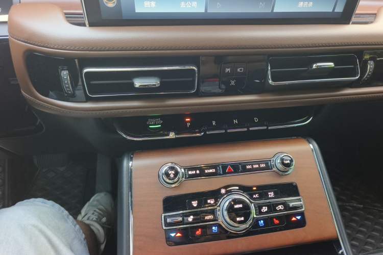 Used Lincoln Aviator 2021 3.0T V6 Four-Wheel Drive Zunya Edition Gear Lever