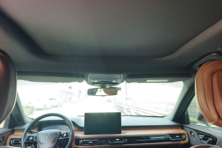 Used Lincoln Aviator 2021 3.0T V6 Four-Wheel Drive Zunya Edition Headliner