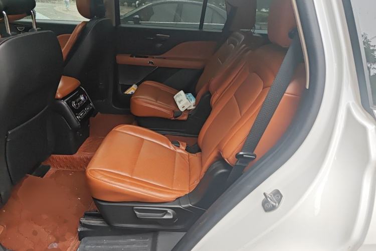 Used Lincoln Aviator 2021 3.0T V6 Four-Wheel Drive Luxury Edition Left Rear Seat