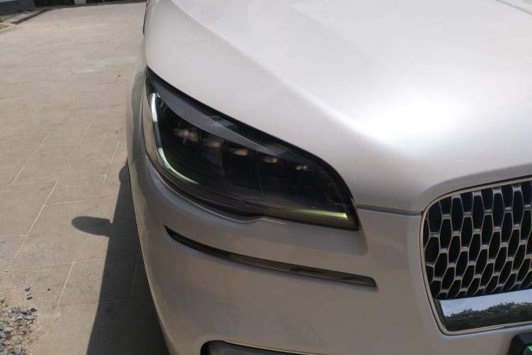 Used Lincoln Aviator 2021 3.0T V6 Four-Wheel Drive Luxury Edition Right Front Headlight