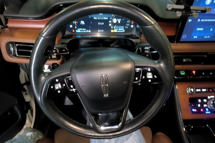 Used Lincoln Aviator 2021 3.0T V6 Four-Wheel Drive Zunya Edition Steering Wheel