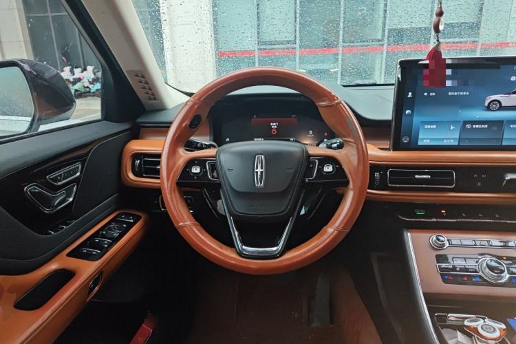 Used Lincoln Aviator 2021 3.0T V6 Four-Wheel Drive Luxury Edition Steering Wheel
