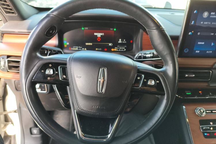 Used Lincoln Aviator 2021 3.0T V6 Four-Wheel Drive Zunya Edition Steering Wheel