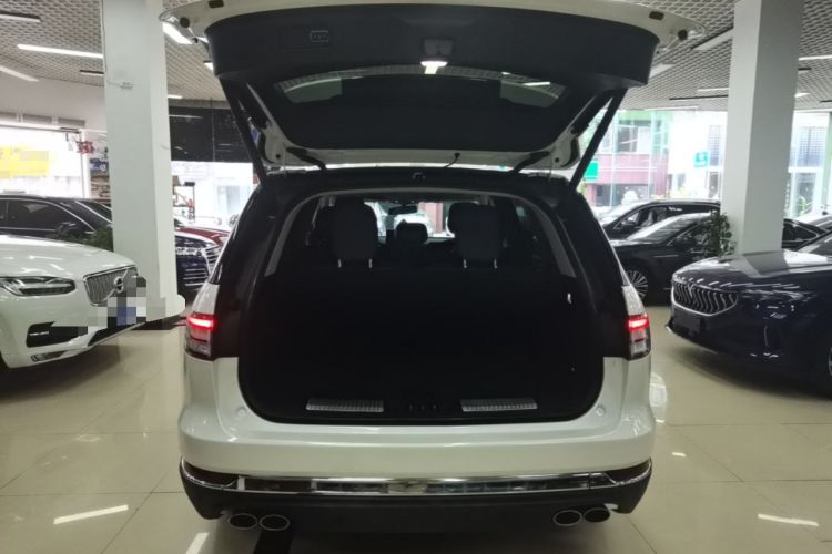 Used Lincoln Aviator 2021 3.0T V6 Four-Wheel Drive Luxury Edition Trunk