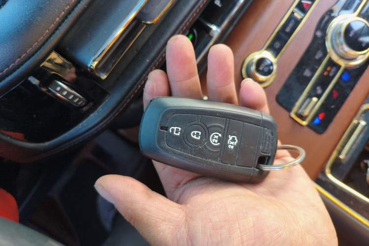 Used Lincoln Aviator 2021 3.0T V6 Four-Wheel Drive Luxury Edition Vehicle Key