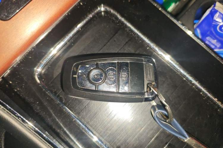 Used Lincoln Aviator 2021 3.0T V6 Four-Wheel Drive Luxury Edition Vehicle Key
