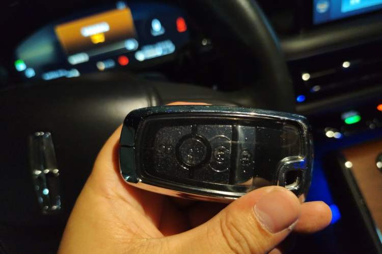 Used Lincoln Aviator 2021 3.0T V6 Four-Wheel Drive Luxury Edition Vehicle Key