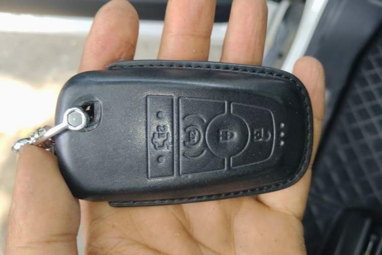 Used Lincoln Aviator 2021 3.0T V6 Four-Wheel Drive Zunya Edition Vehicle Key