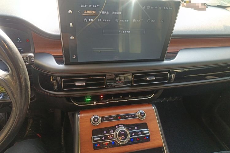 Used Lincoln Aviator 2022 3.0T V6 Four-Wheel Drive Luxury Edition Audio And AC Panel
