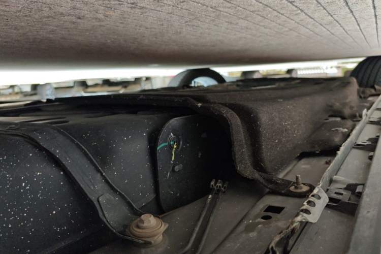 Used Lincoln Aviator 2022 3.0T V6 Four-Wheel Drive Executive Edition Chassis Rear Left