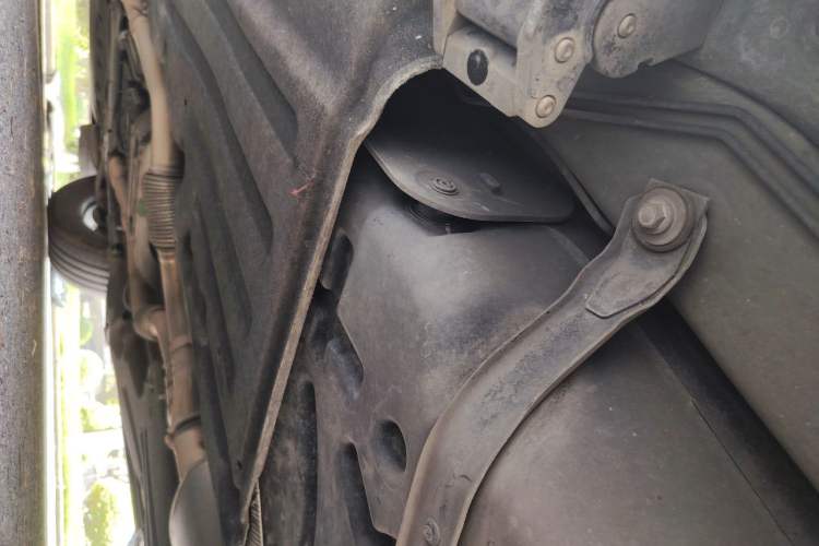 Used Lincoln Aviator 2022 3.0T V6 Four-Wheel Drive Luxury Edition Chassis Rear Left