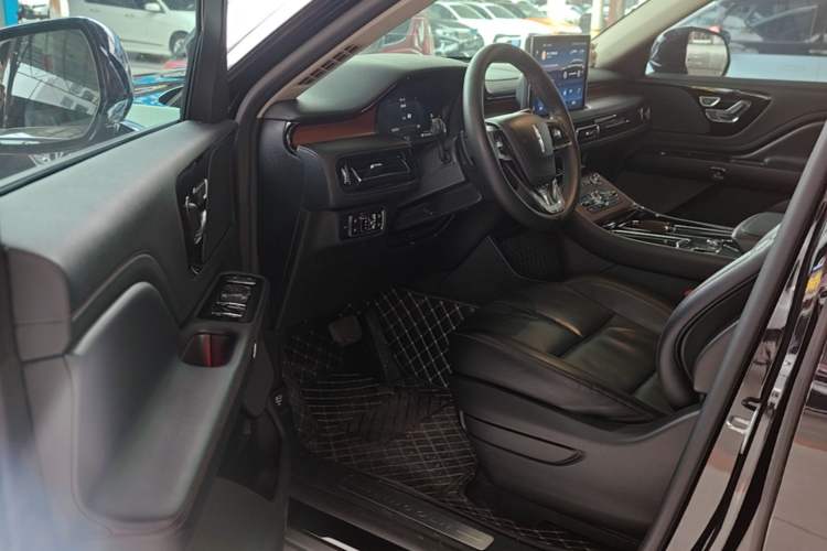 Used Lincoln Aviator 2022 3.0T V6 Four-Wheel Drive Luxury Edition Driver Seat