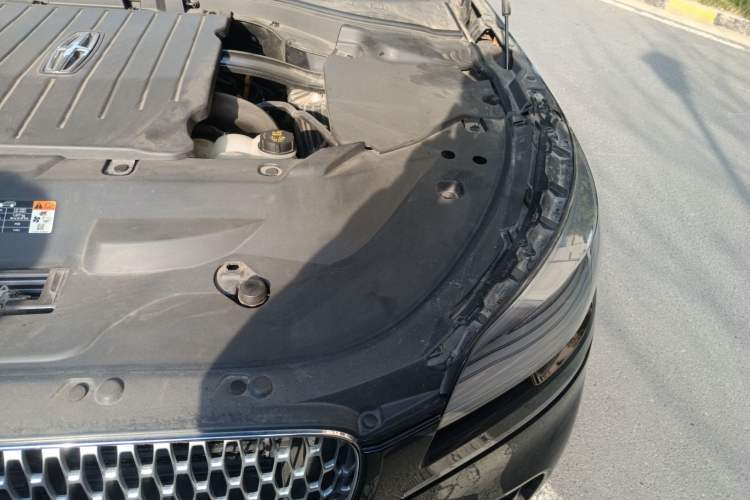 Used Lincoln Aviator 2022 3.0T V6 Four-Wheel Drive Luxury Edition Engine Bay Left