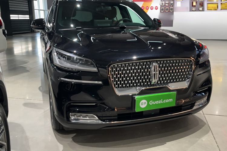 Used Lincoln Aviator 2022 3.0T V6 Four-Wheel Drive Luxury Edition Exterior 2