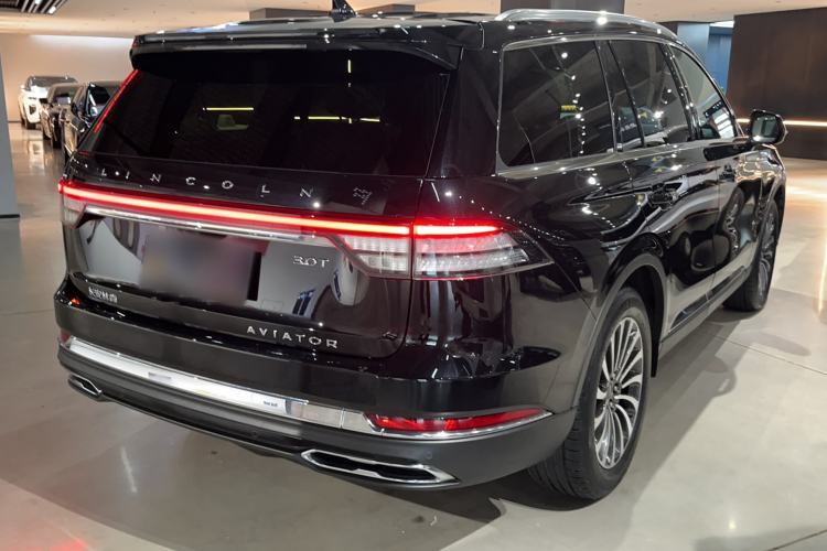 Used Lincoln Aviator 2022 3.0T V6 Four-Wheel Drive Luxury Edition Exterior 3