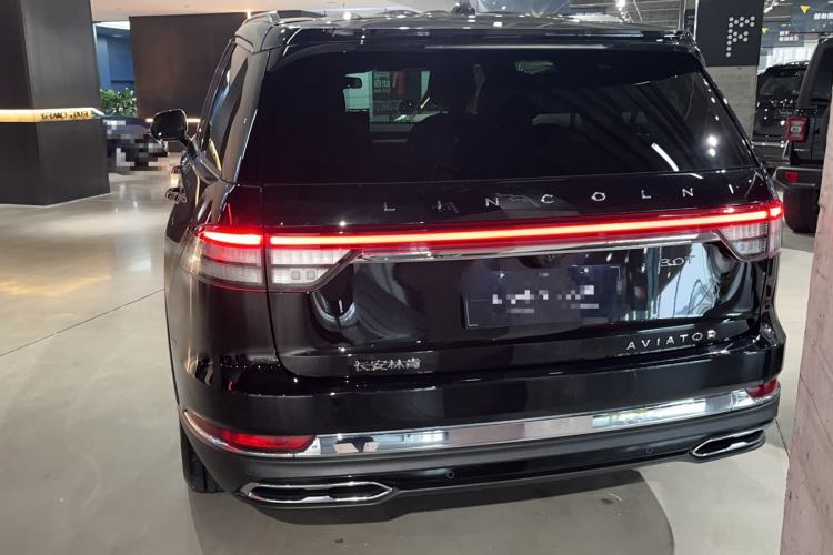 Used Lincoln Aviator 2022 3.0T V6 Four-Wheel Drive Luxury Edition Exterior 4