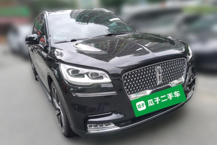 Used Lincoln Aviator 2022 3.0T V6 Four-Wheel Drive Executive Edition Front Right 45 Deg