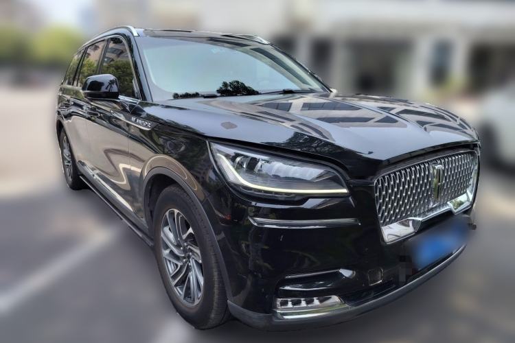Used Lincoln Aviator 2022 3.0T V6 Four-Wheel Drive Luxury Edition Front Right 45 Deg