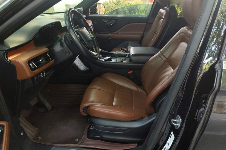 Used Lincoln Aviator 2022 3.0T V6 Four-Wheel Drive Luxury Edition Left Front Seat