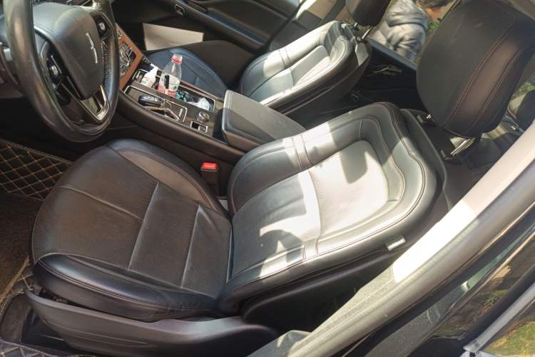 Used Lincoln Aviator 2022 3.0T V6 Four-Wheel Drive Luxury Edition Left Front Seat