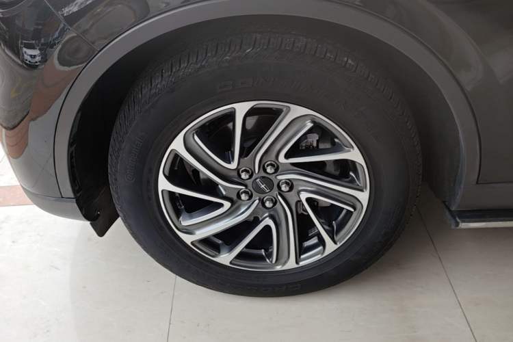 Used Lincoln Aviator 2022 3.0T V6 Four-Wheel Drive Luxury Edition Left Front Wheel Hub