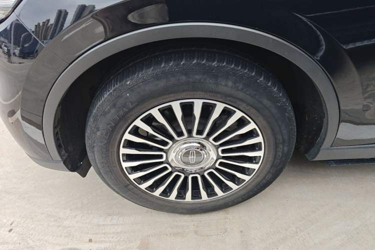 Used Lincoln Aviator 2022 3.0T V6 Four-Wheel Drive Luxury Edition Left Front Wheel Hub