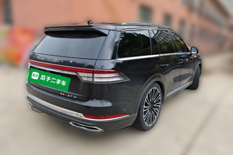 Used Lincoln Aviator 2022 3.0T V6 Four-Wheel Drive Executive Edition Rear Right 45 Deg