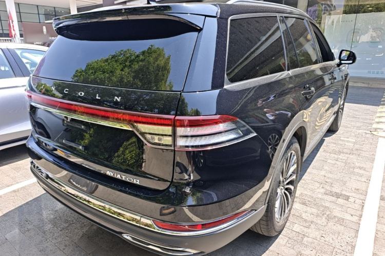 Used Lincoln Aviator 2022 3.0T V6 Four-Wheel Drive Luxury Edition Rear Right 45 Deg