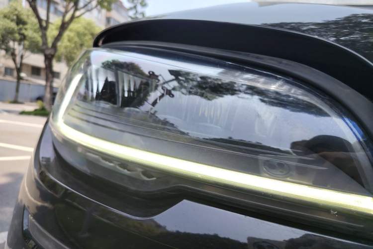 Used Lincoln Aviator 2022 3.0T V6 Four-Wheel Drive Luxury Edition Right Front Headlight