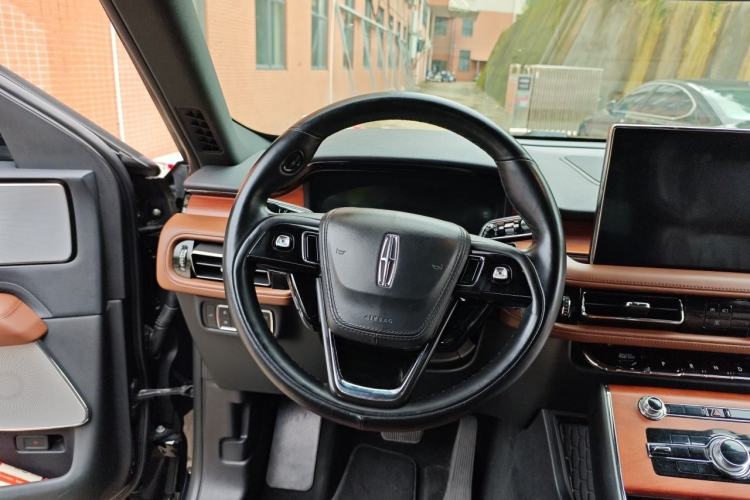 Used Lincoln Aviator 2022 3.0T V6 Four-Wheel Drive Executive Edition Steering Wheel