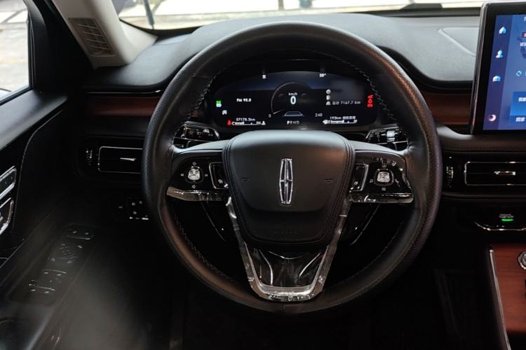 Used Lincoln Aviator 2022 3.0T V6 Four-Wheel Drive Luxury Edition Steering Wheel