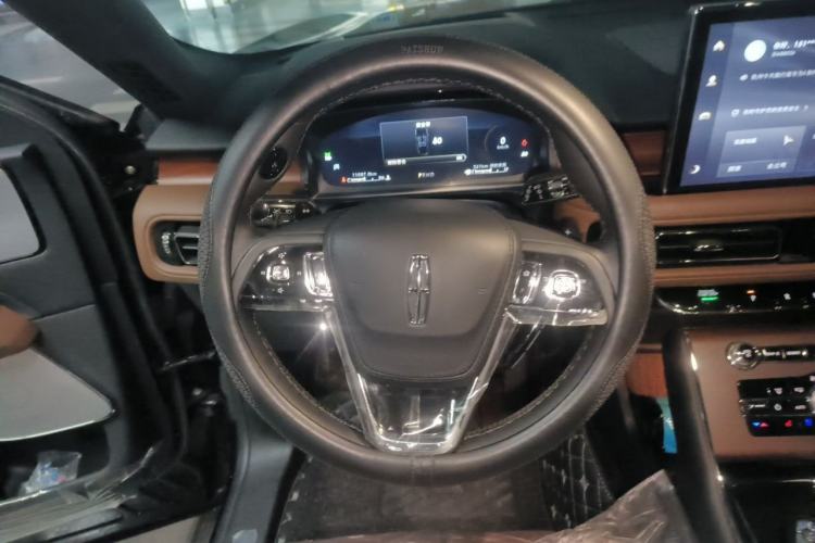 Used Lincoln Aviator 2022 3.0T V6 Four-Wheel Drive Executive Edition Steering Wheel