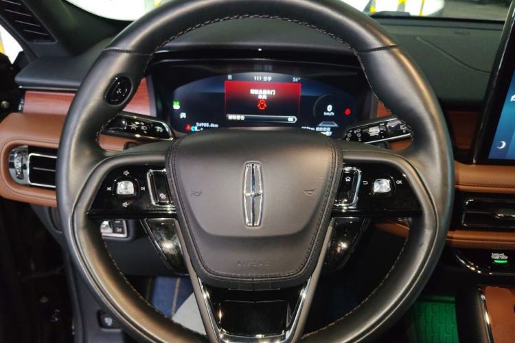 Used Lincoln Aviator 2022 3.0T V6 Four-Wheel Drive Luxury Edition Steering Wheel