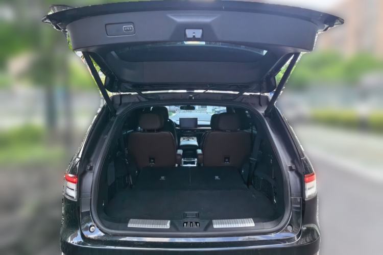 Used Lincoln Aviator 2022 3.0T V6 Four-Wheel Drive Luxury Edition Trunk
