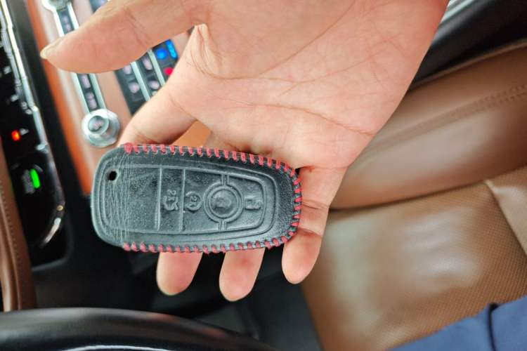 Used Lincoln Aviator 2022 3.0T V6 Four-Wheel Drive Executive Edition Vehicle Key