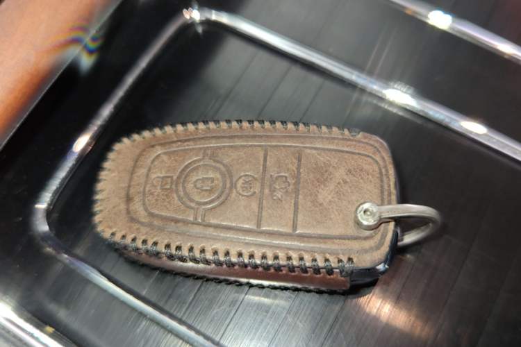 Used Lincoln Aviator 2022 3.0T V6 Four-Wheel Drive Luxury Edition Vehicle Key