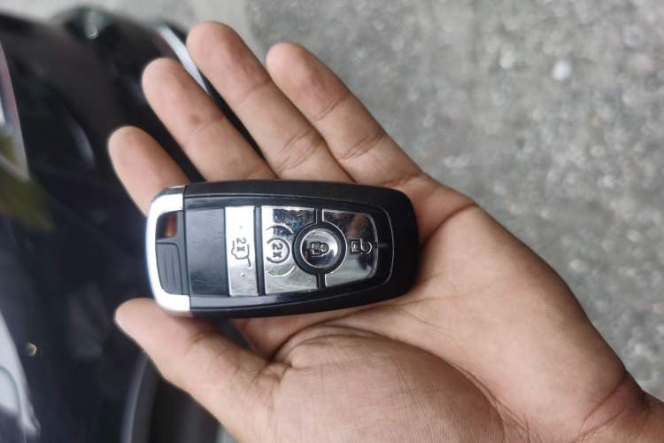 Used Lincoln Aviator 2022 3.0T V6 Four-Wheel Drive Executive Edition Vehicle Key