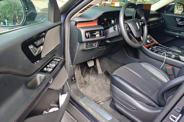 Used Lincoln Aviator 2022 3.0T V6 Four-Wheel Drive Luxury Edition Driver Seat