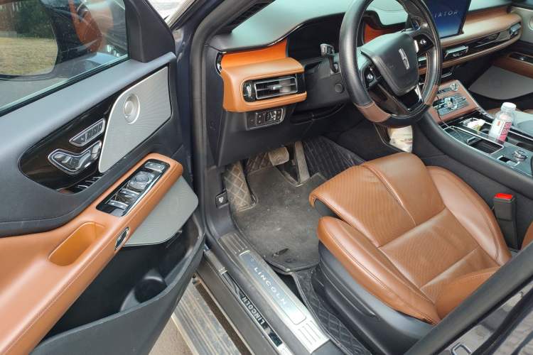 Used Lincoln Aviator 2022 3.0T V6 Four-Wheel Drive Executive Edition Driver Seat