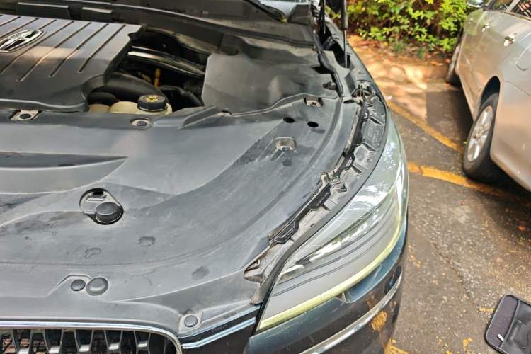 Used Lincoln Aviator 2022 3.0T V6 Four-Wheel Drive Centennial Limited Edition Engine Bay Left