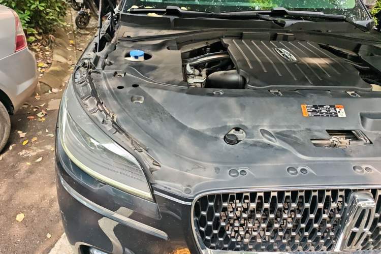 Used Lincoln Aviator 2022 3.0T V6 Four-Wheel Drive Centennial Limited Edition Engine Bay Right