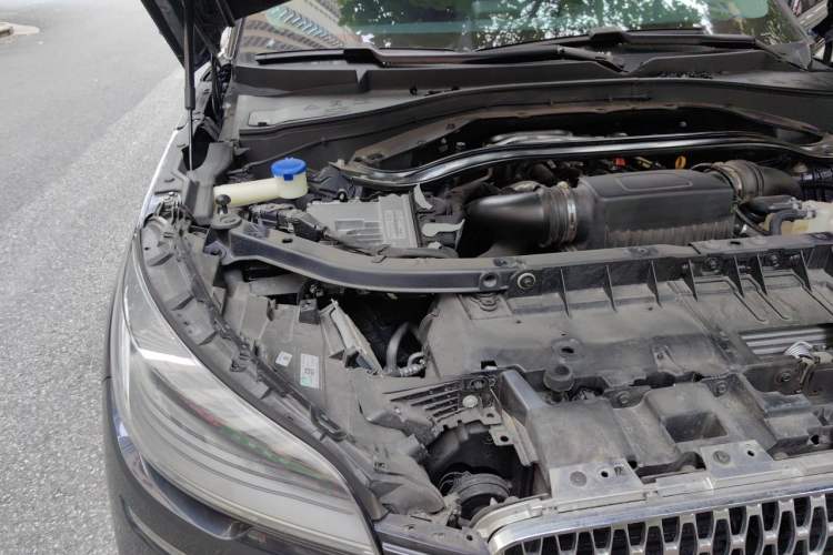Used Lincoln Aviator 2022 3.0T V6 Four-Wheel Drive Luxury Edition Engine Bay Right