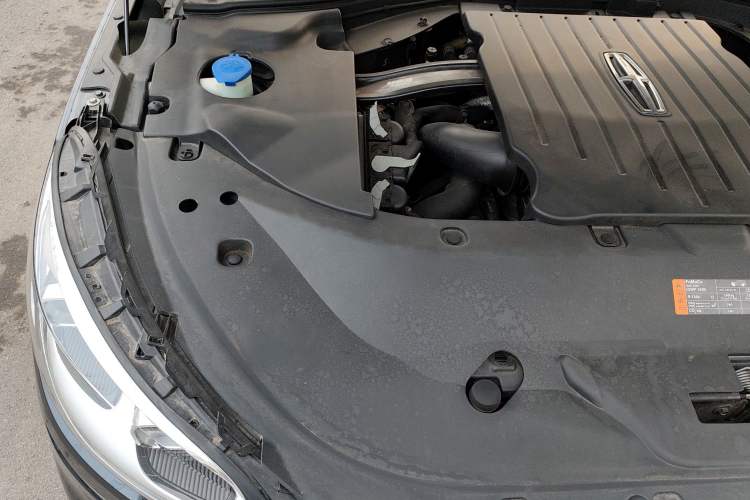 Used Lincoln Aviator 2022 3.0T V6 Four-Wheel Drive Executive Edition Engine Bay Right