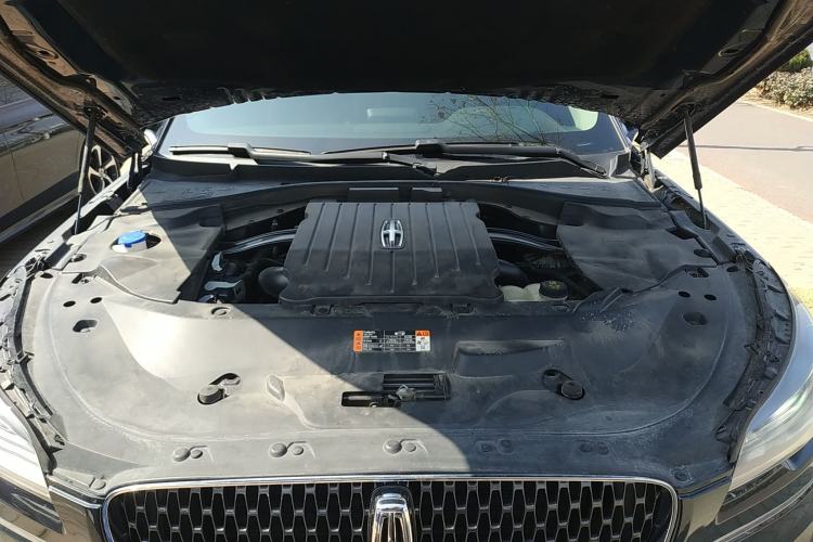 Used Lincoln Aviator 2022 3.0T V6 Four-Wheel Drive Centennial Limited Edition Engine Bay